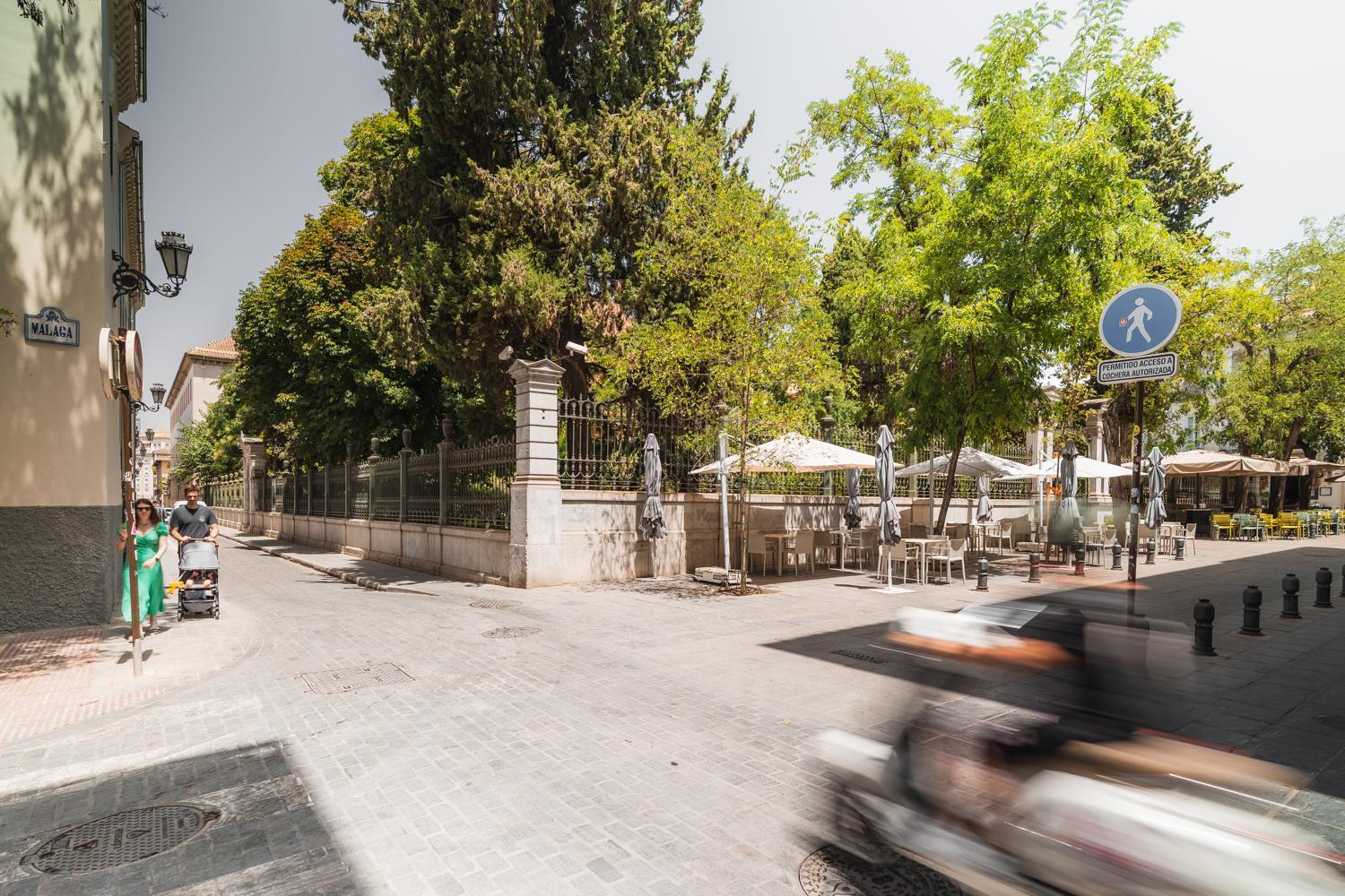 Tuguest Jardin Botanico Apartment Con Parking Granada Exteriér fotografie